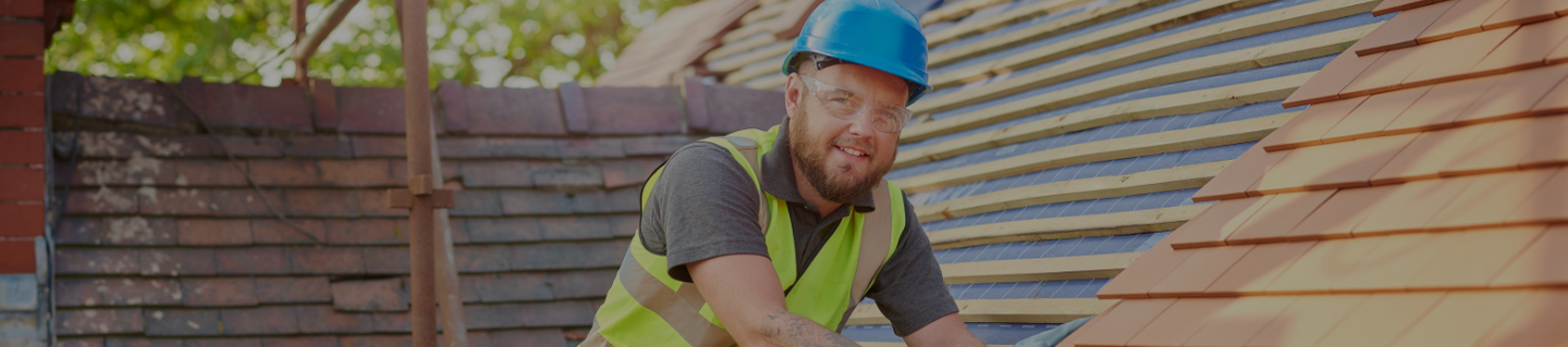 Roofer in Gravesham Kent
